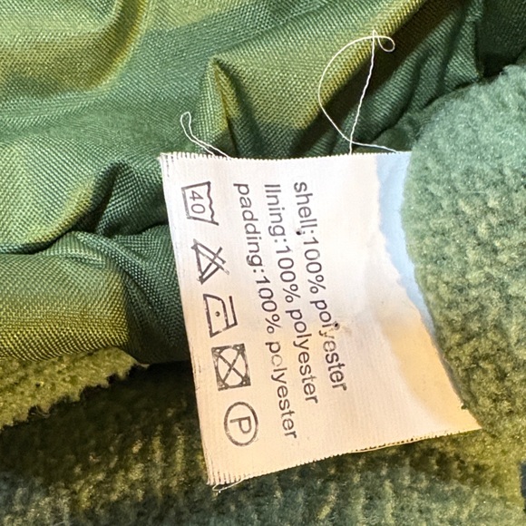 Stylish Olive Puffer Jacket for Men - Picture 11 of 12